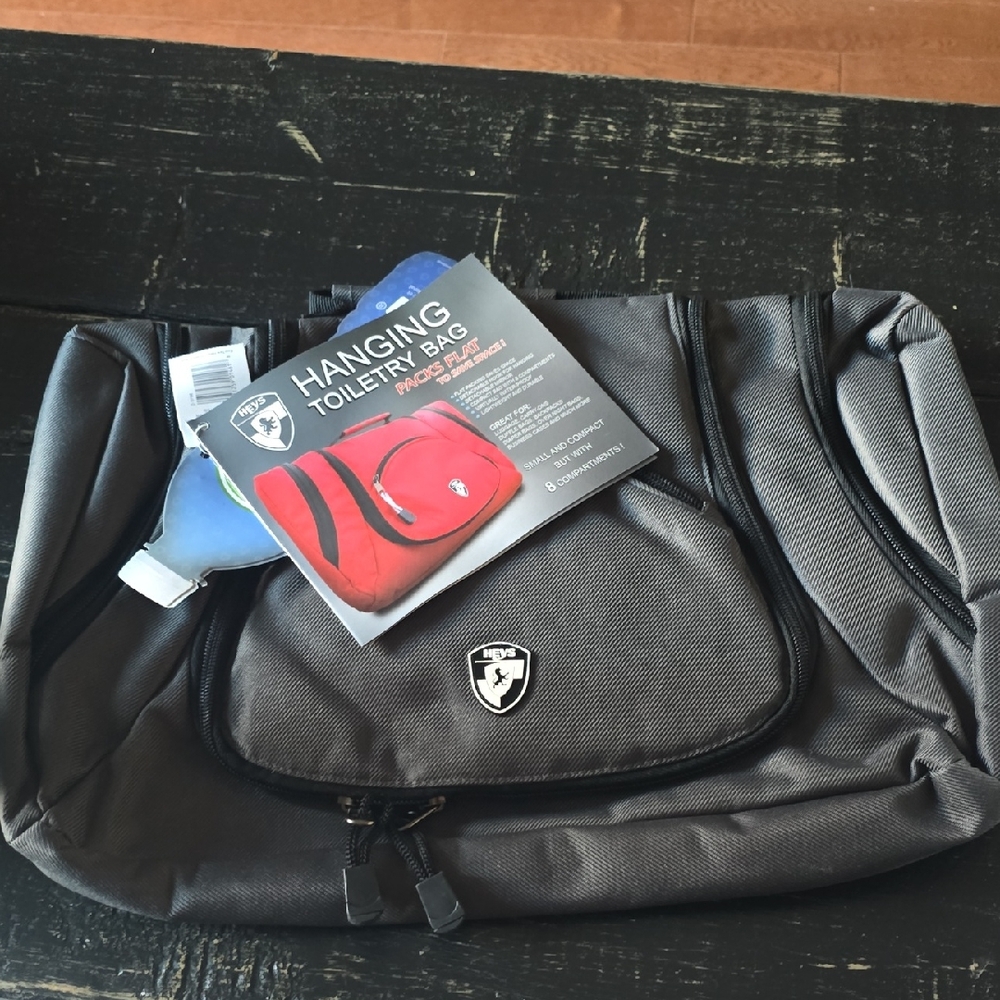 HYS Hanging Toiletry Travel Bag - Gray